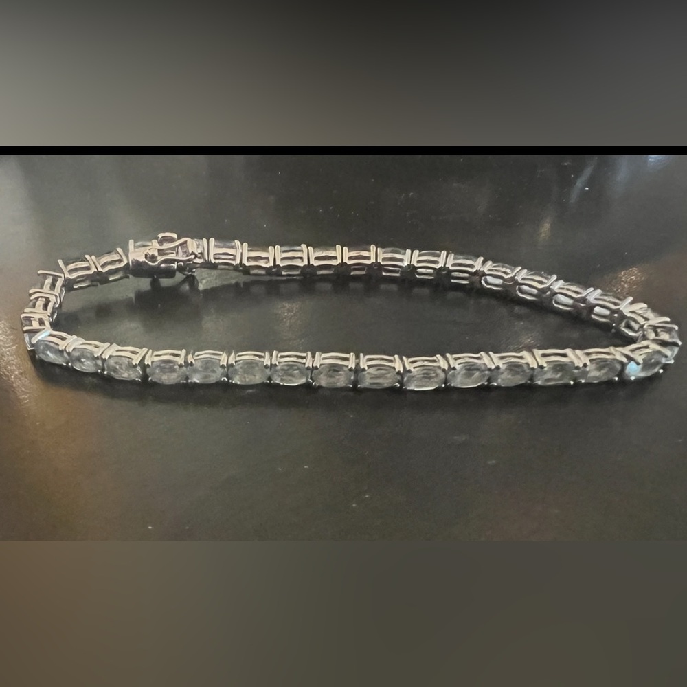 Elegant Aquamarine Color / Blue Silver Tennis Bracelet
8 “ inches